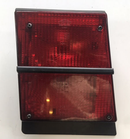 Thumbnail: 1 Set c900 Rear Lights  4060695 + 4060703