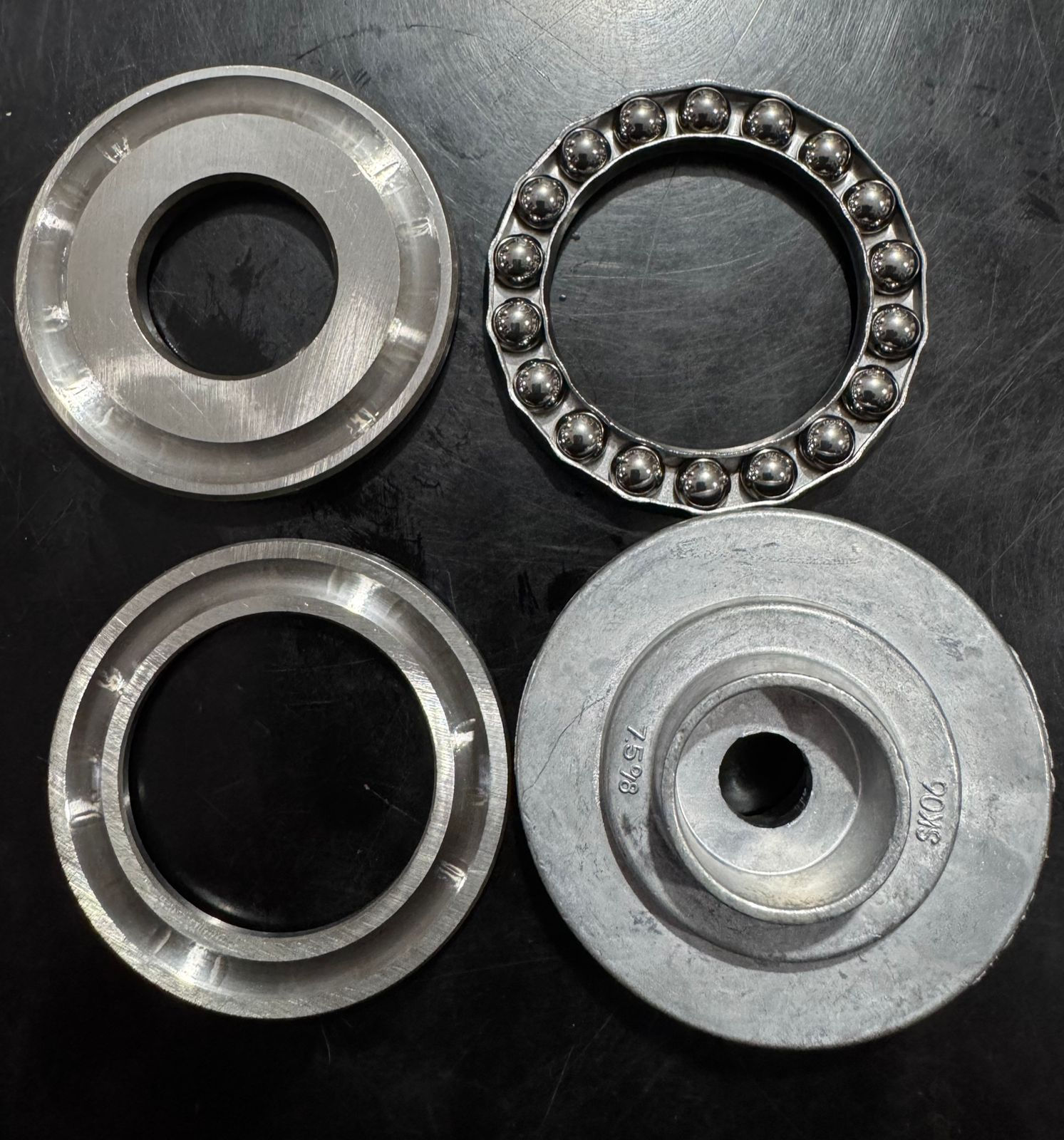 Balero oscilante con base para Hidrolavadora Truper Hila-2000X