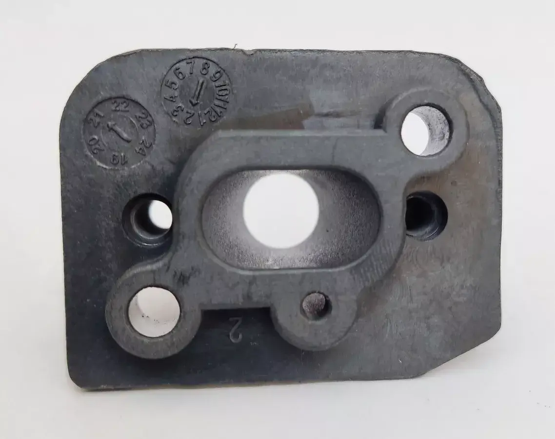 Base de carburador para desbrozadora Truper Des-33/43/52