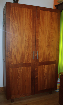 Roupeiro de 2 Portas