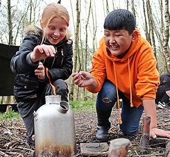 Outdoor Trips | Bushcraft | Ufton Court