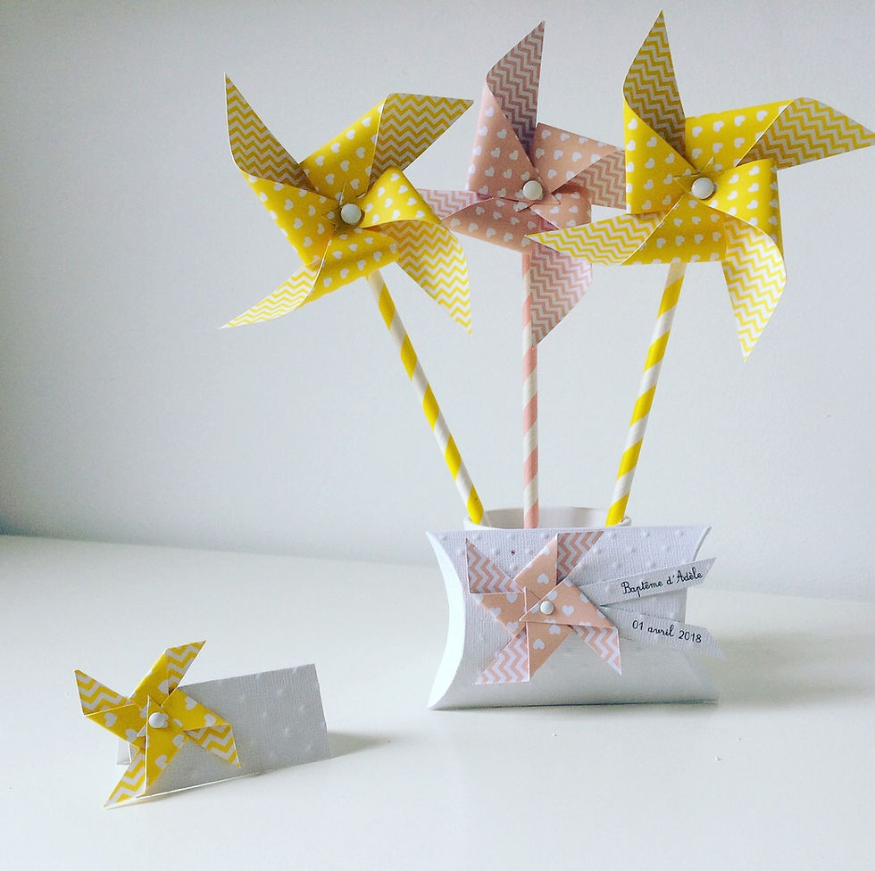 Miniature : Moulins à vent décoratifs tons jaune | Baptême, mariage moulin à vent tons jaune