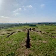 Copia de grieta horizontal - la repetidora.jpg