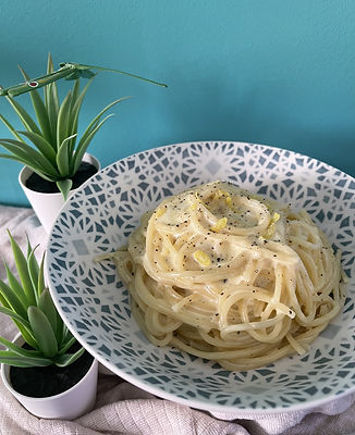 Pâtes à la tome, citron et poivre