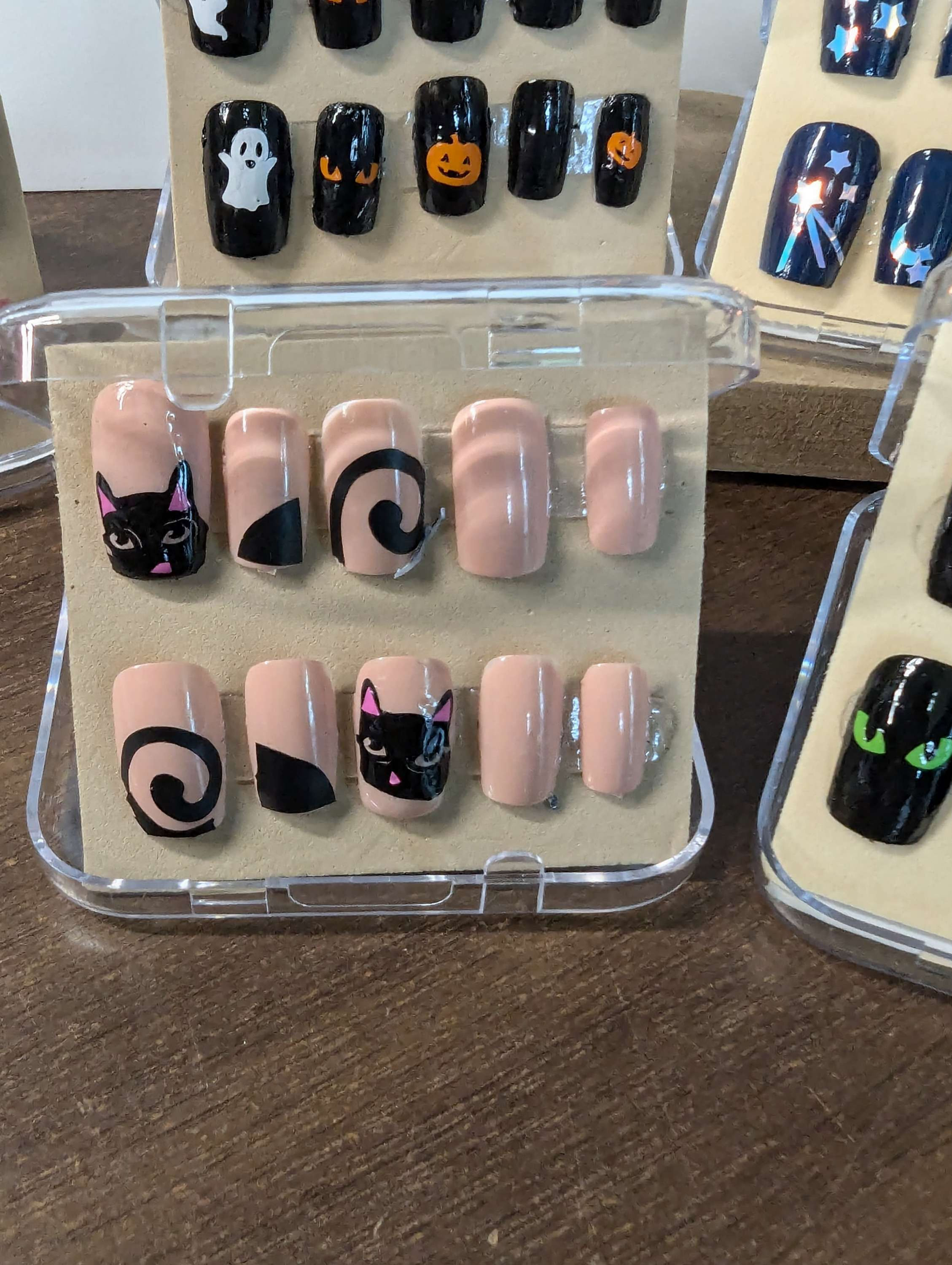 Quick Tips Press on nails 