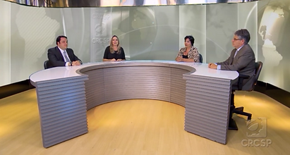 Mediação de Debates - Adriana de Castro