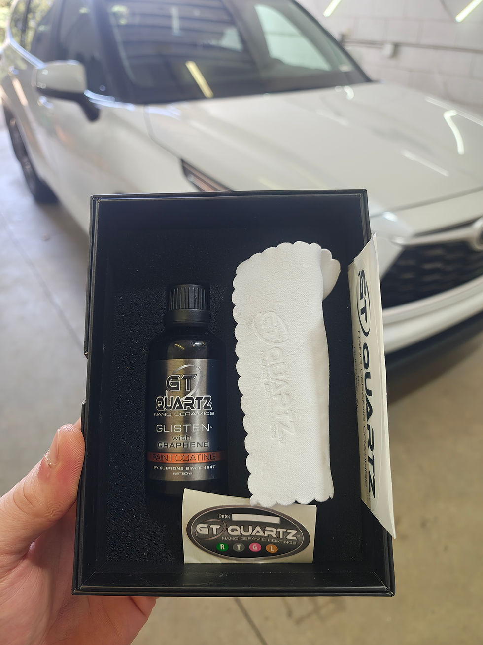 Gt Quartz Glisten with Graphene coating in a shop
