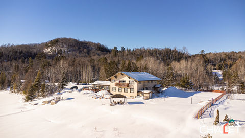 Chalet à louer - Lucerne sur le lac - Laurentides - 49 personnes