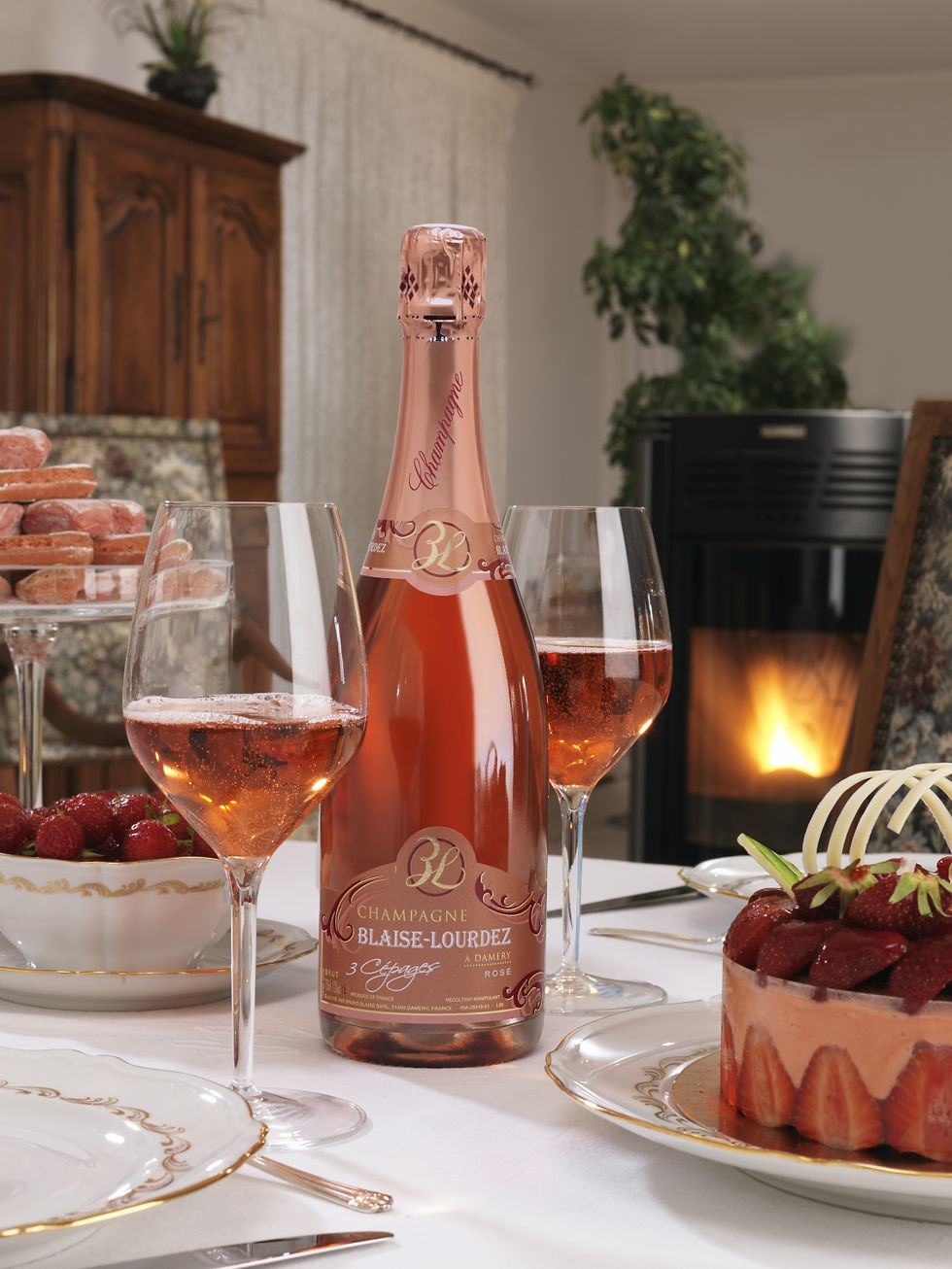 Thumbnail: 1 Charme 1 Louis F. 1 Nature 1 Charme Ambrée 1 3Cépages 1 Rosé