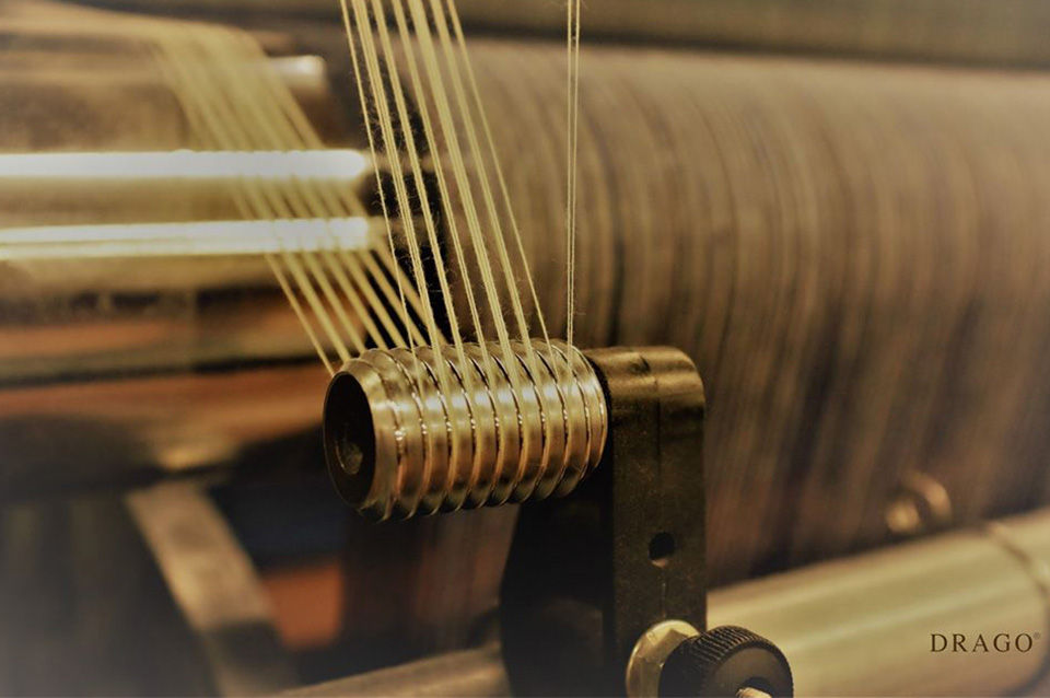 ผ้าตัดสูท Drago