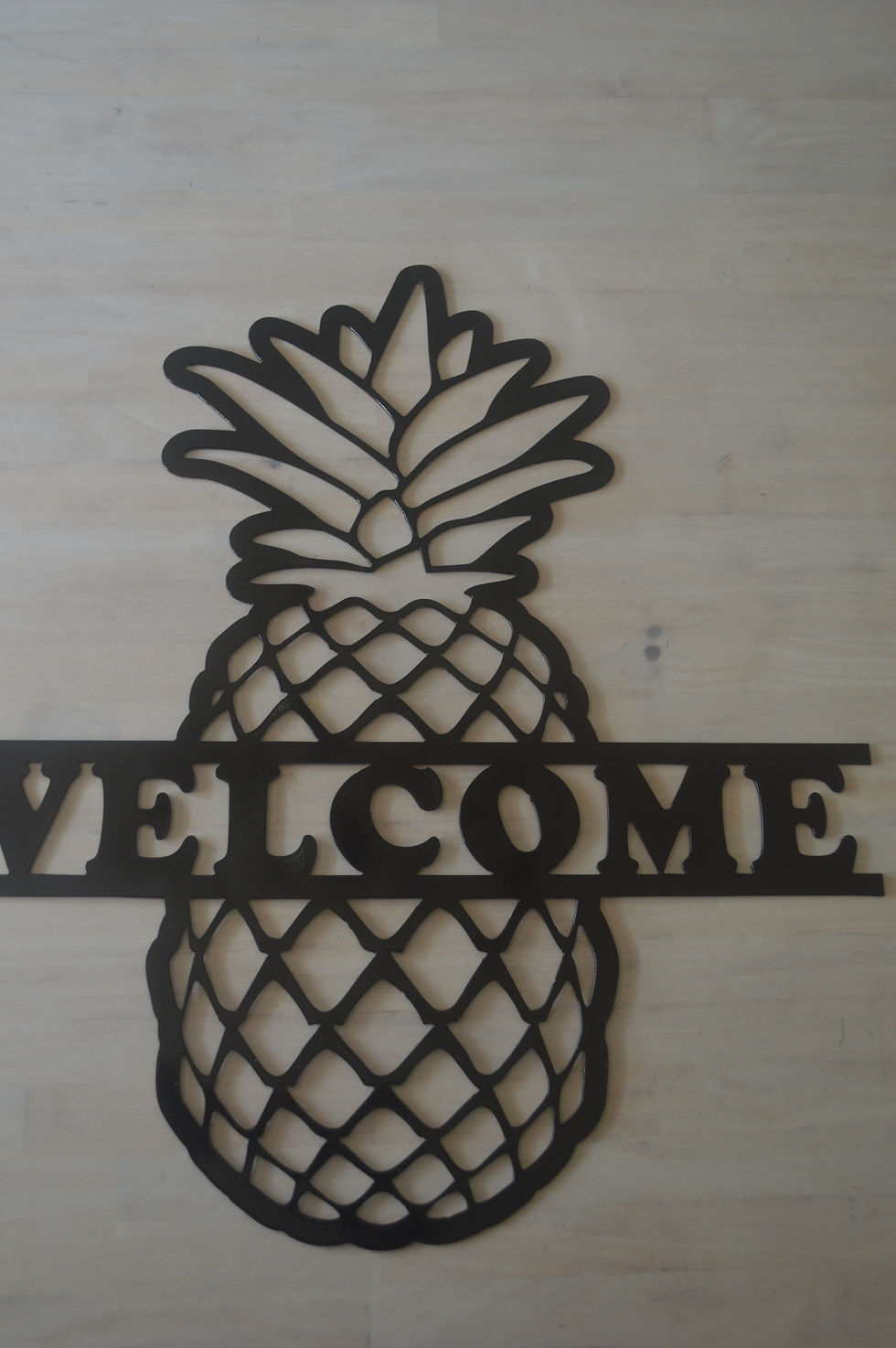 Thumbnail: "Welcome"-Pineapple Split