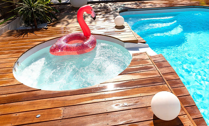 SPA-BLANC-FLAMENTROSE-CASTEL-2_edited.jpg
