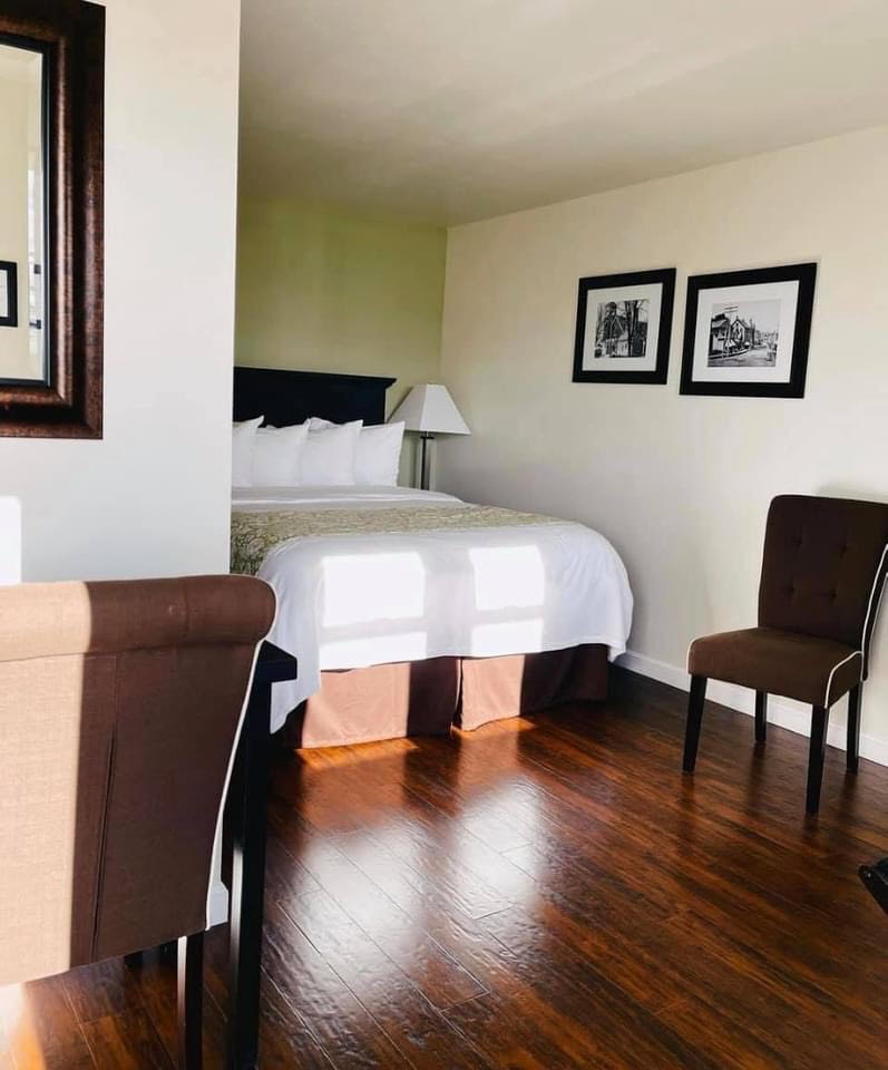 Margaretta Inn Lodging, Hotel, in Machias, Maine