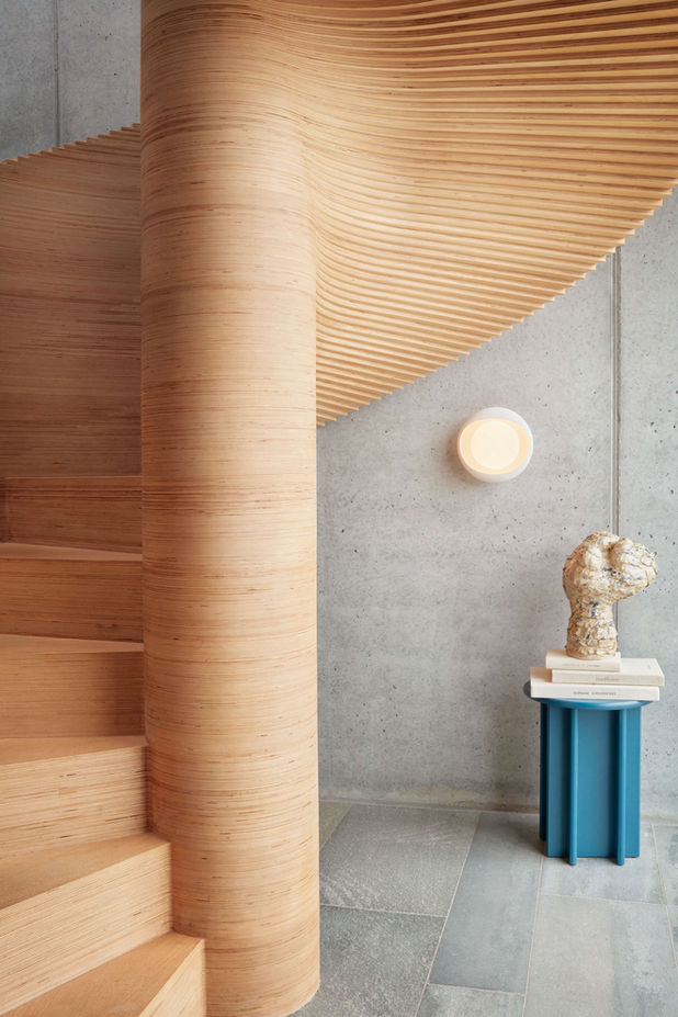 Lynnbelys（リンベリス）が総代理店のデンマークの照明ブランド、「LYFA（リーファ）」のウォールランプ