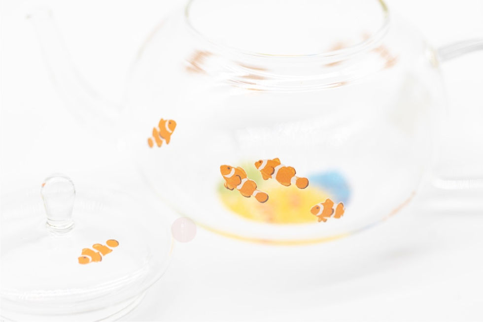 Thumbnail: Clown Fish Glass Tea Pot