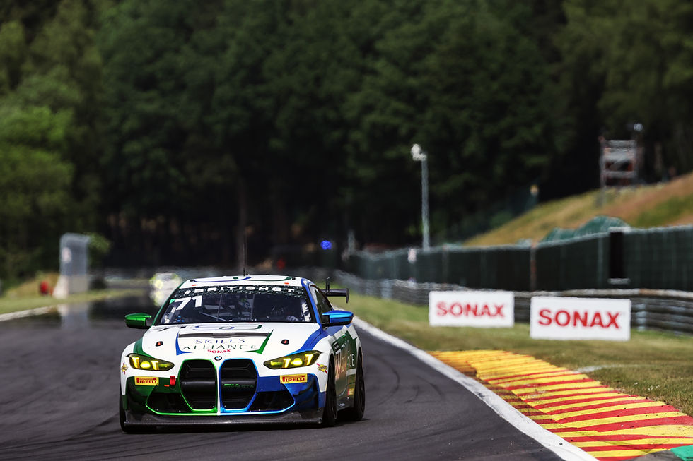 GT4 winner #71 Century Motorsport BMW