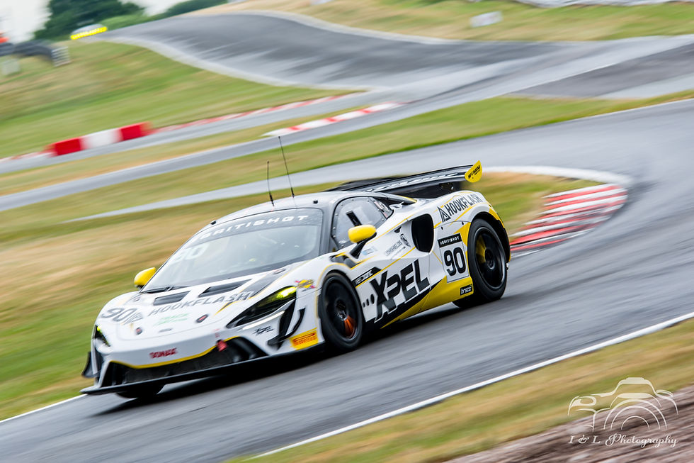 GT4 winner #90 Optimum McLaren