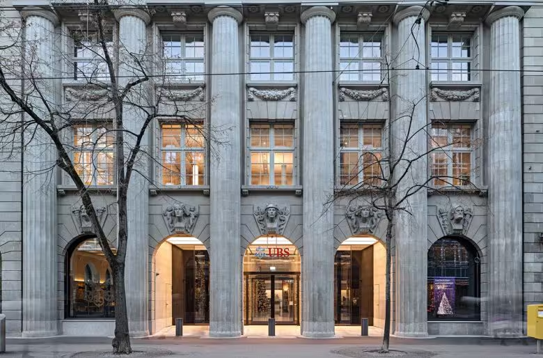 UBS headquarters in Zurich, Bahnhofstrasse 45 – Home to a banking legacy spanning over 160 years.