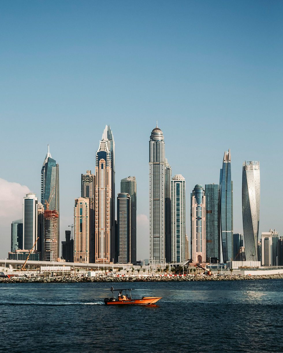 another picture of dubai marina