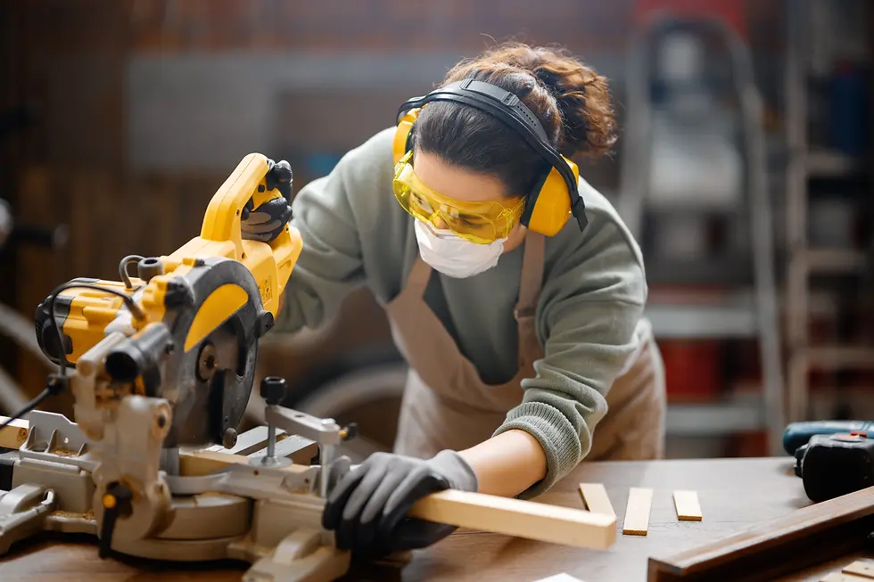 woman-carpenter-in-workshop-2026-01-05-23-37-02-utc.webp