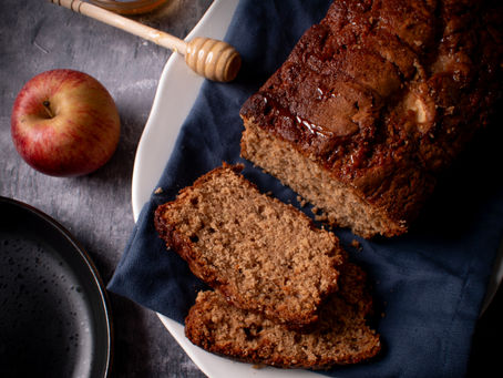 Apple and Honey Loaf Cake