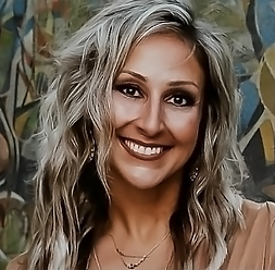 Lisa, Director and Founder of HLS