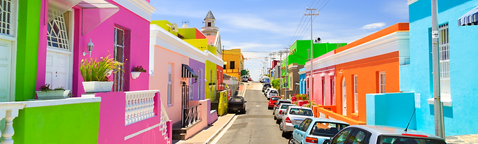 Street shot of the colorful house in Bokaap, Cape Town, South Africa.