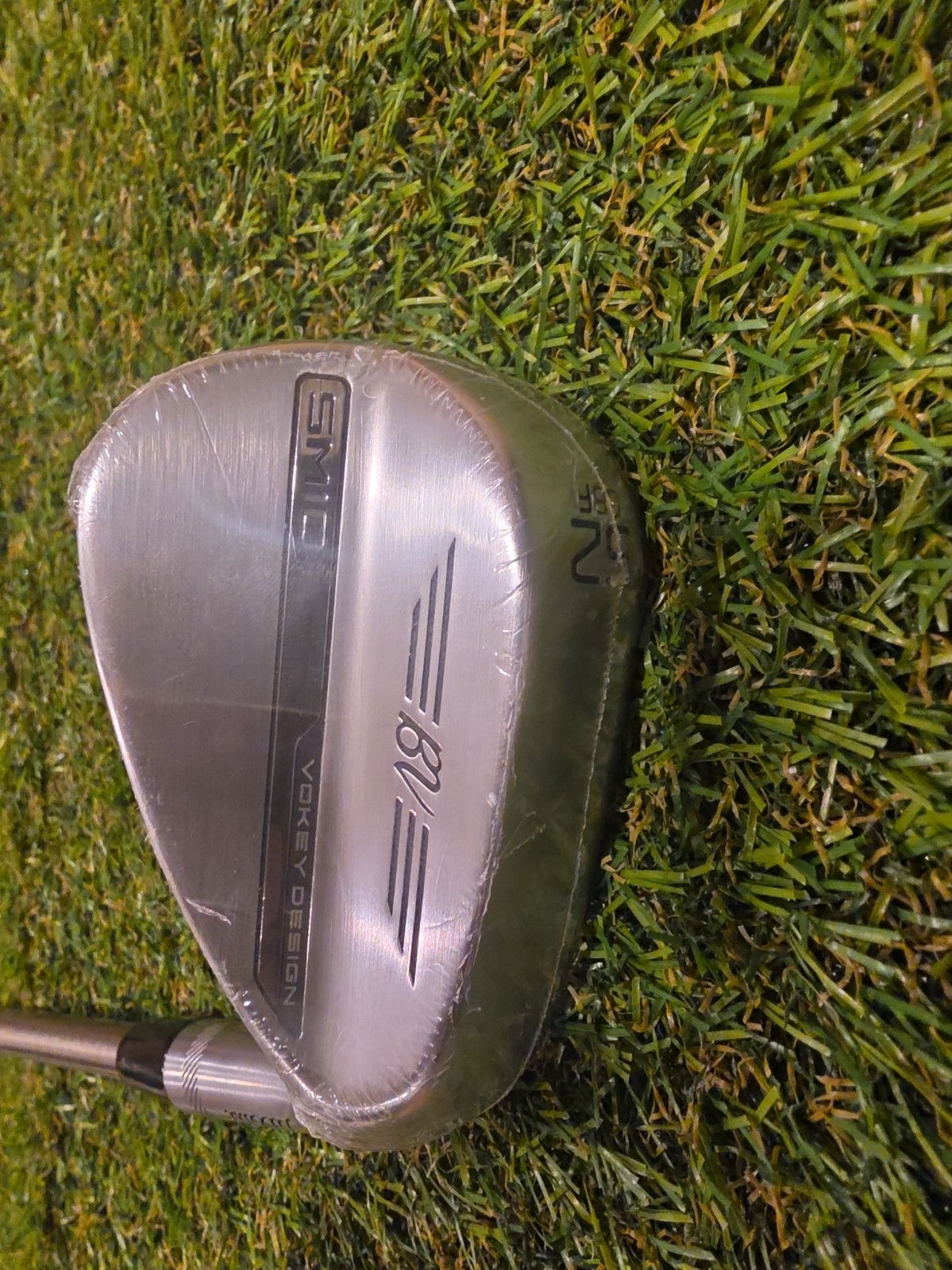 NEW! TITLEIST VOKEY WEDGE TOUR CHROME SM10 52/08F WEDGE STEEL $149 BUY IT NOW!