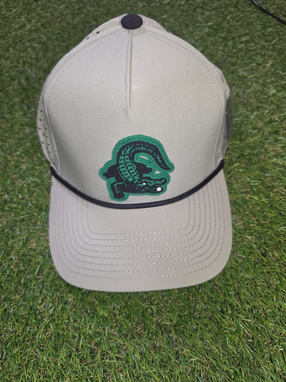 Pins And Aces Gator Hat With Ballmarker