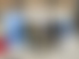 Veïns de Vic s'acosten a la carpa informativa del PP de Vic