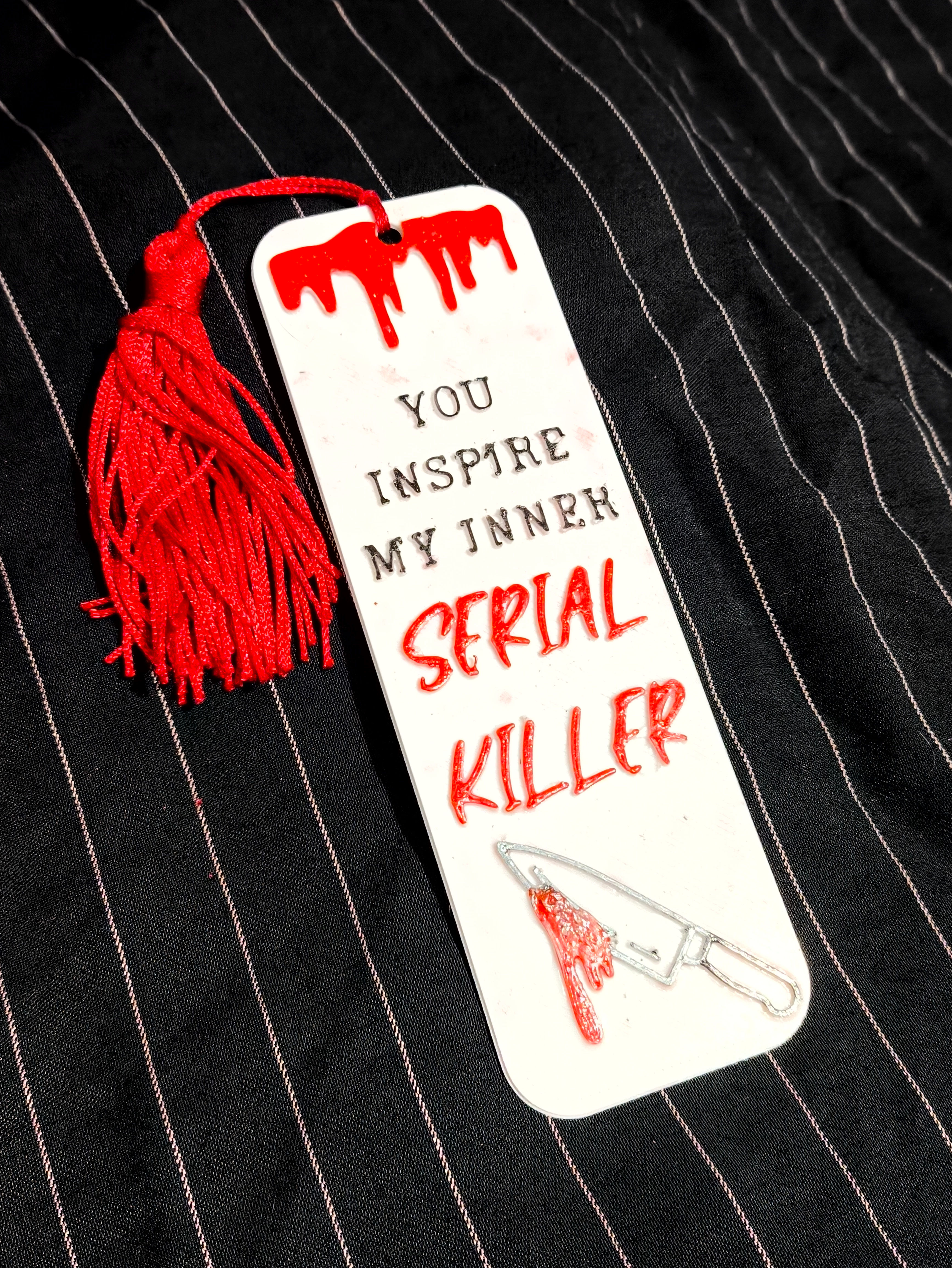 Marca Páginas com Tassel (Serial Killer)