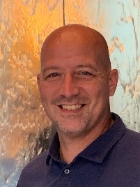 Writer: Michael Guns