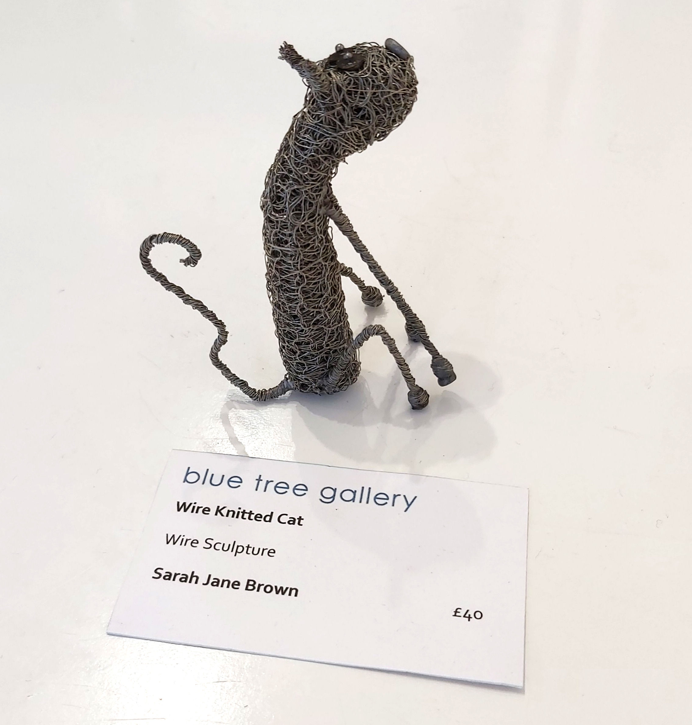 Wire Knitted Cat (Sitting)