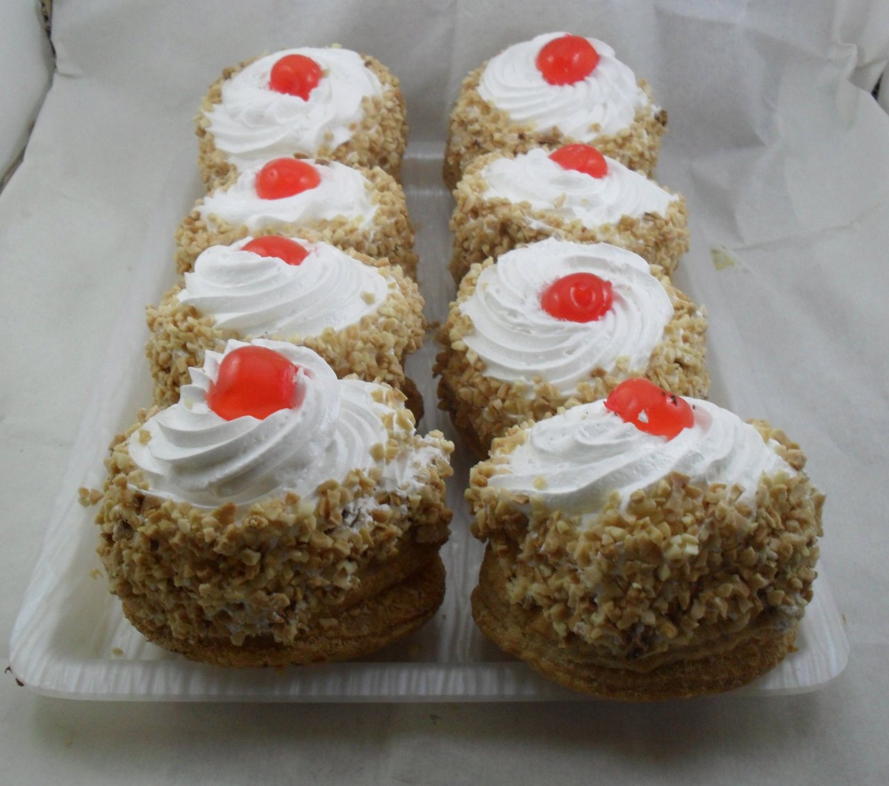 Merenges de granito de almendras.
