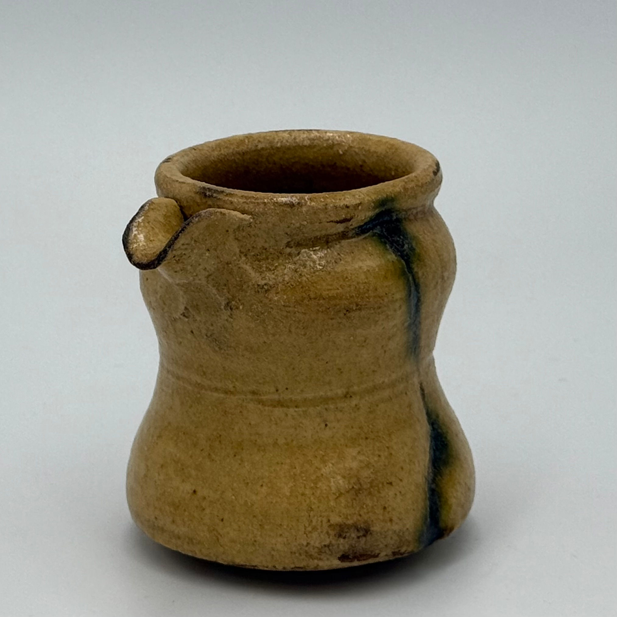 松村遷　本沼手黄瀬戸片口　M-034