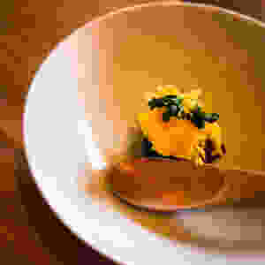 小豆餡とじゃがいもの黄味餡乗せ