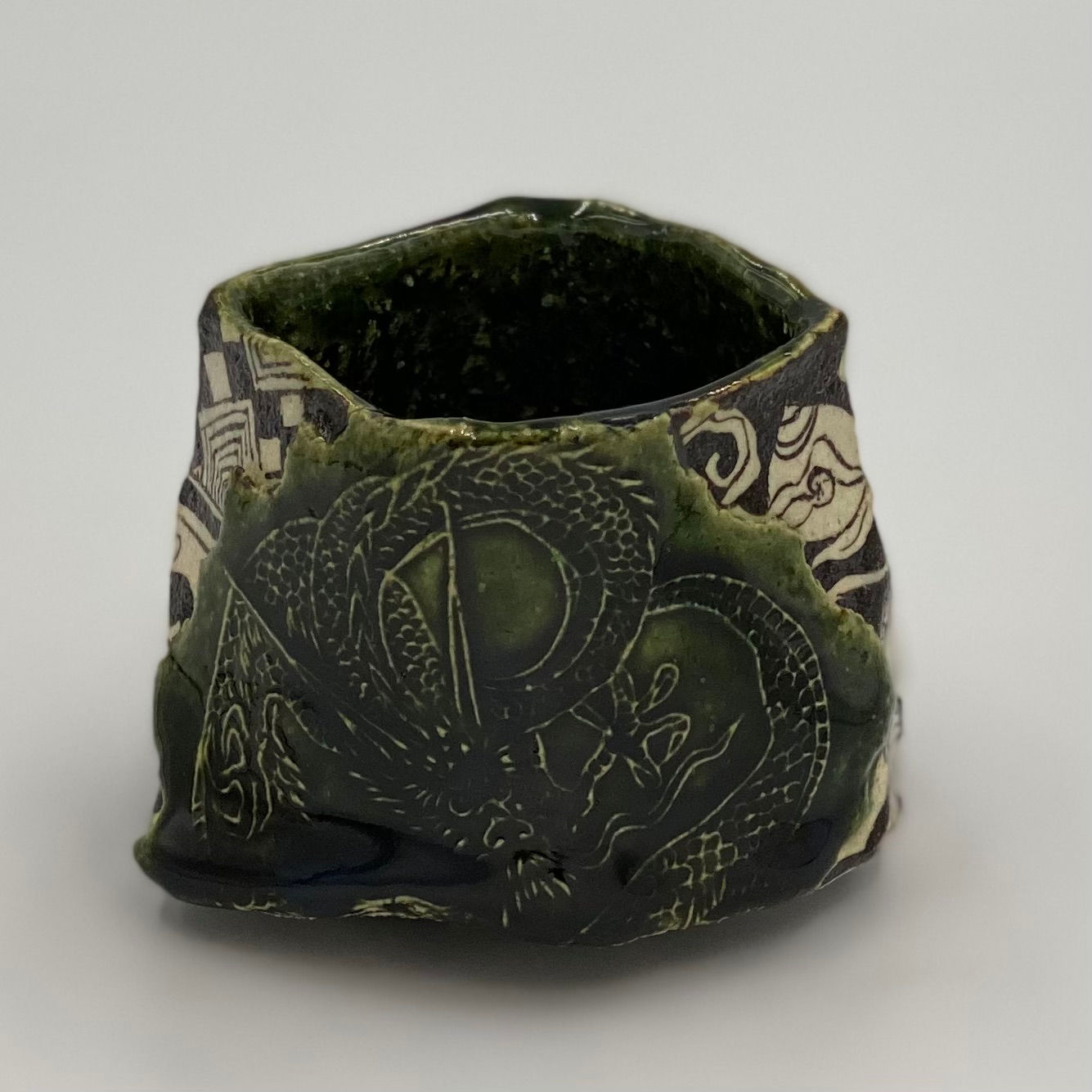 山口真人　織部龍図ぐい呑　M-003