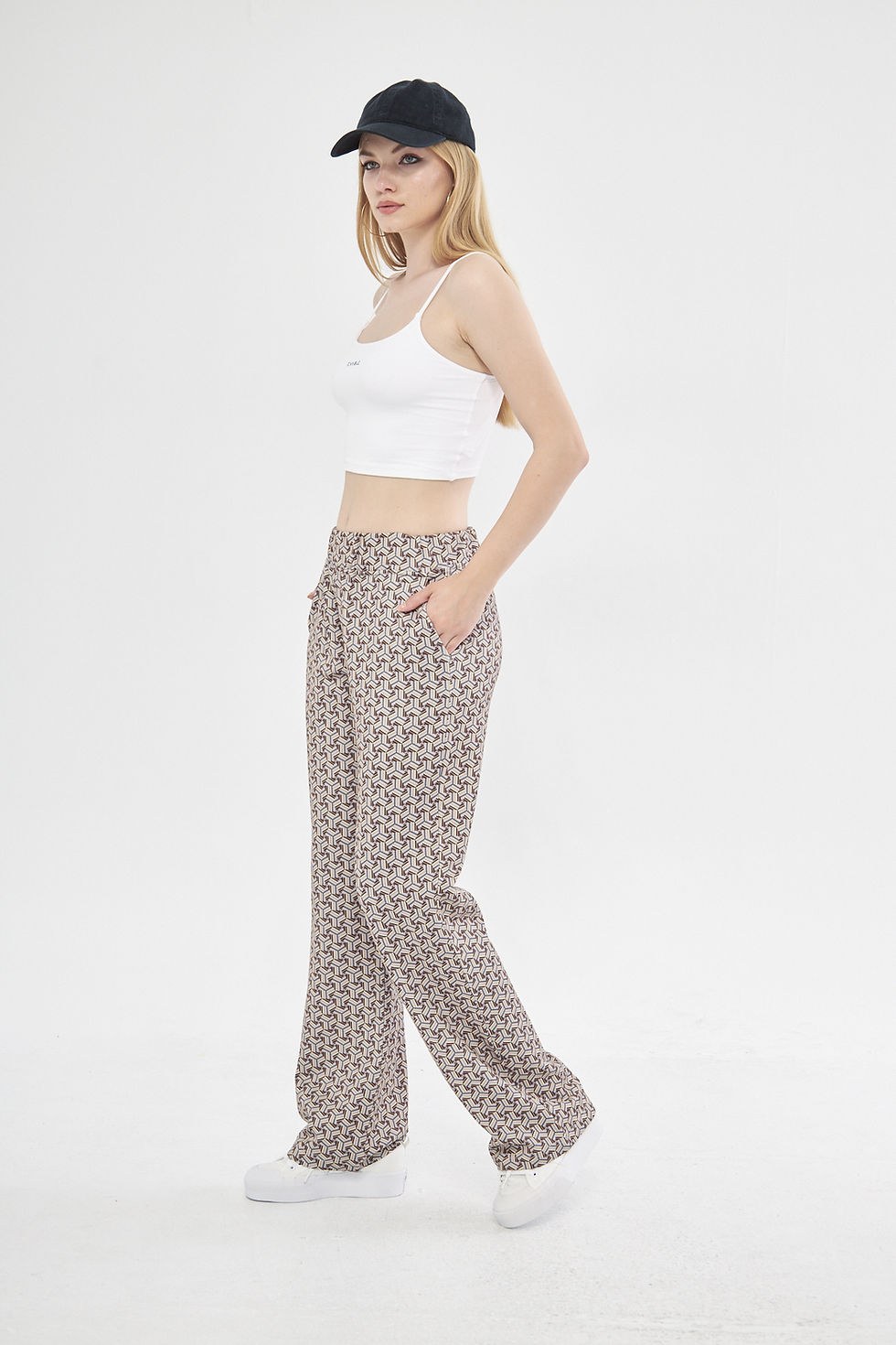 Küçük resim: SELLY WIDE LEG JOGGER in MIX COLOR
