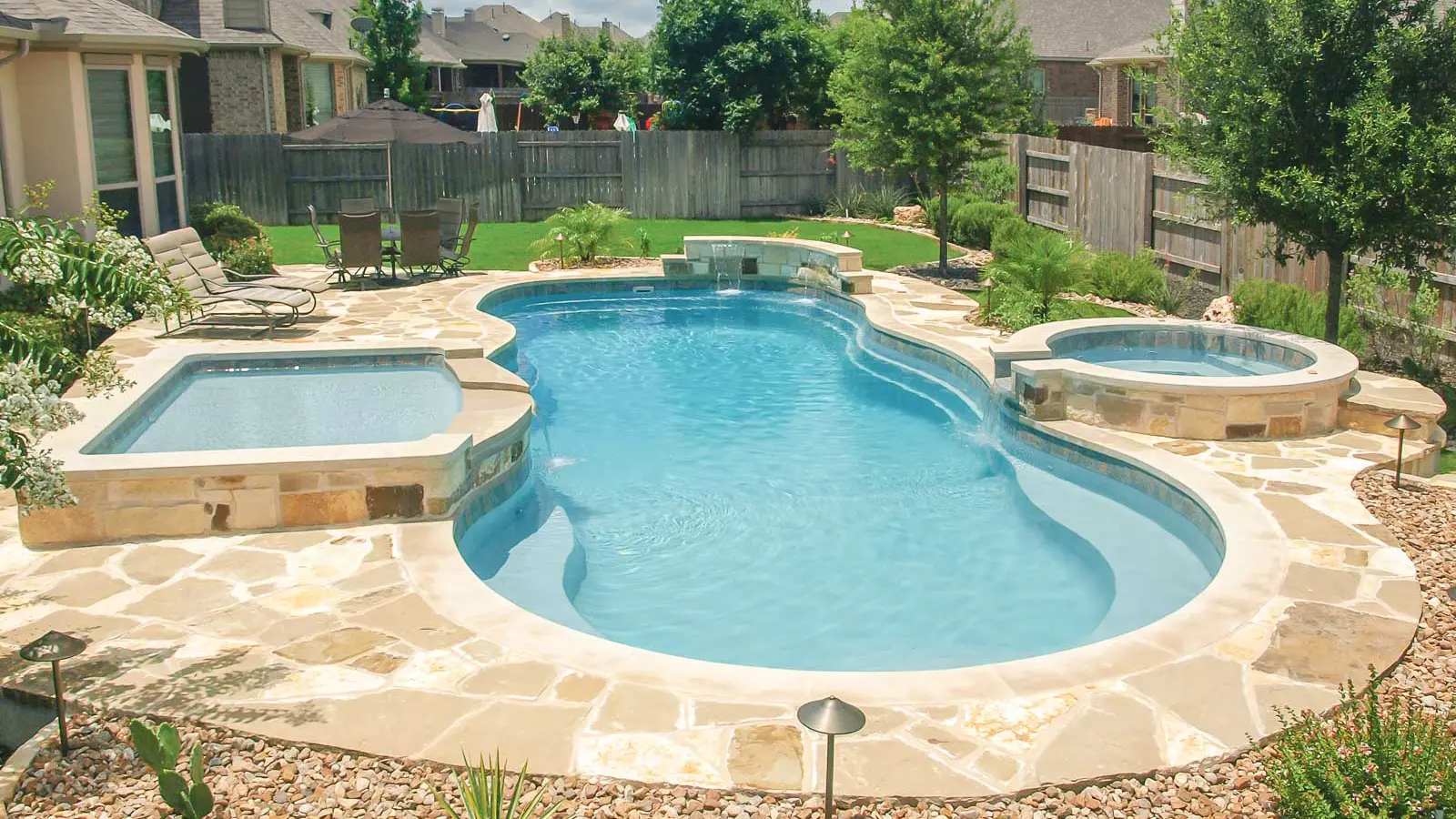 Leisure-Pools-Caribbean-fiberglass-pool.webp