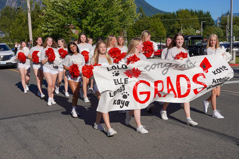 Cheerleaders at Community Parade