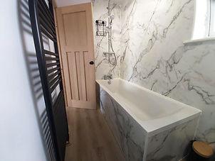 alpine bathroom.jpg