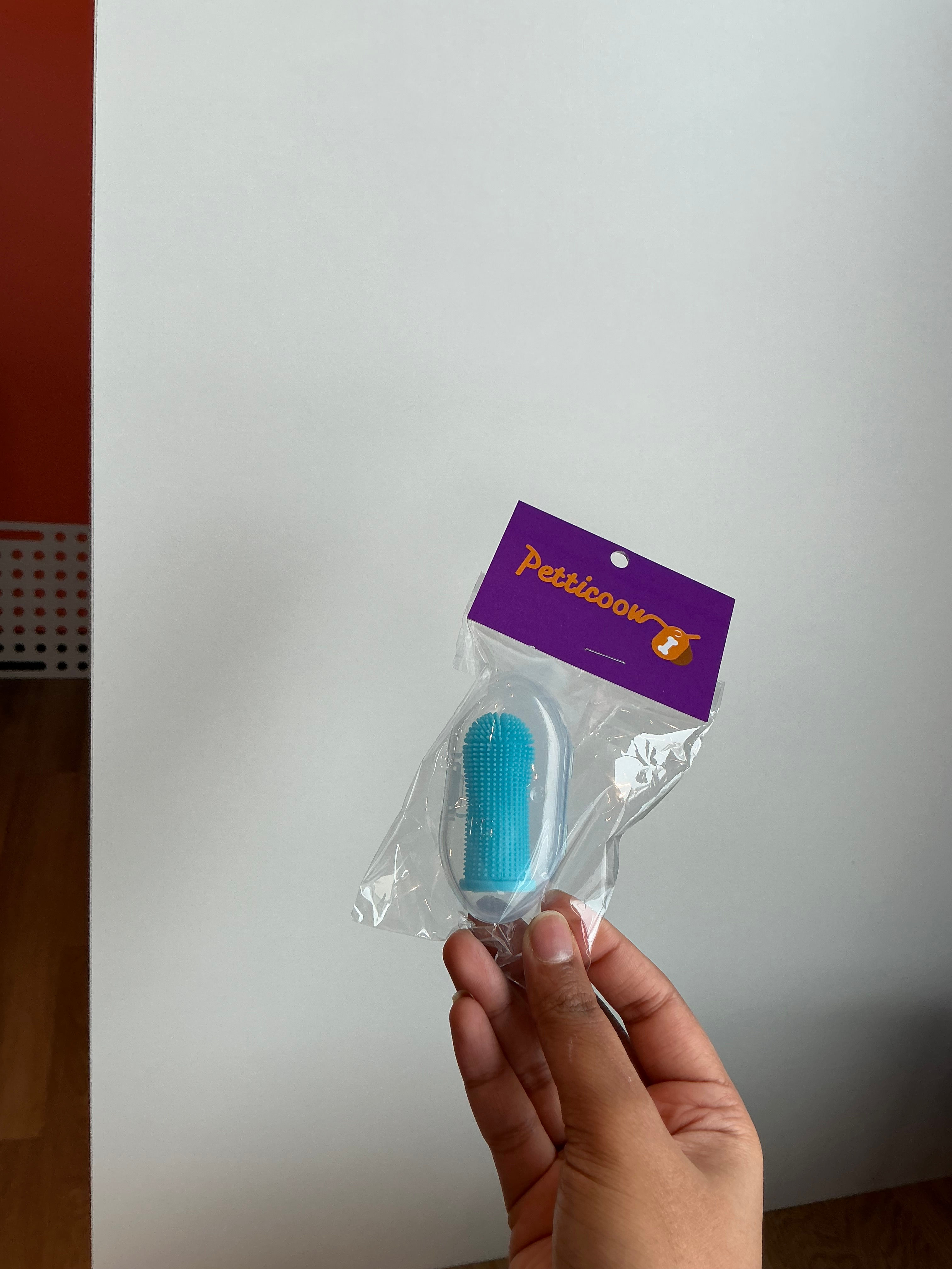 Dog Toothbrush 360º Cleaning Experience With Surround Bristles