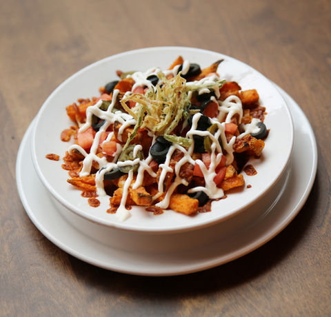 sweetpotatonachos.jpg