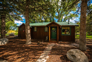 Cabins in Dubios Wyoming