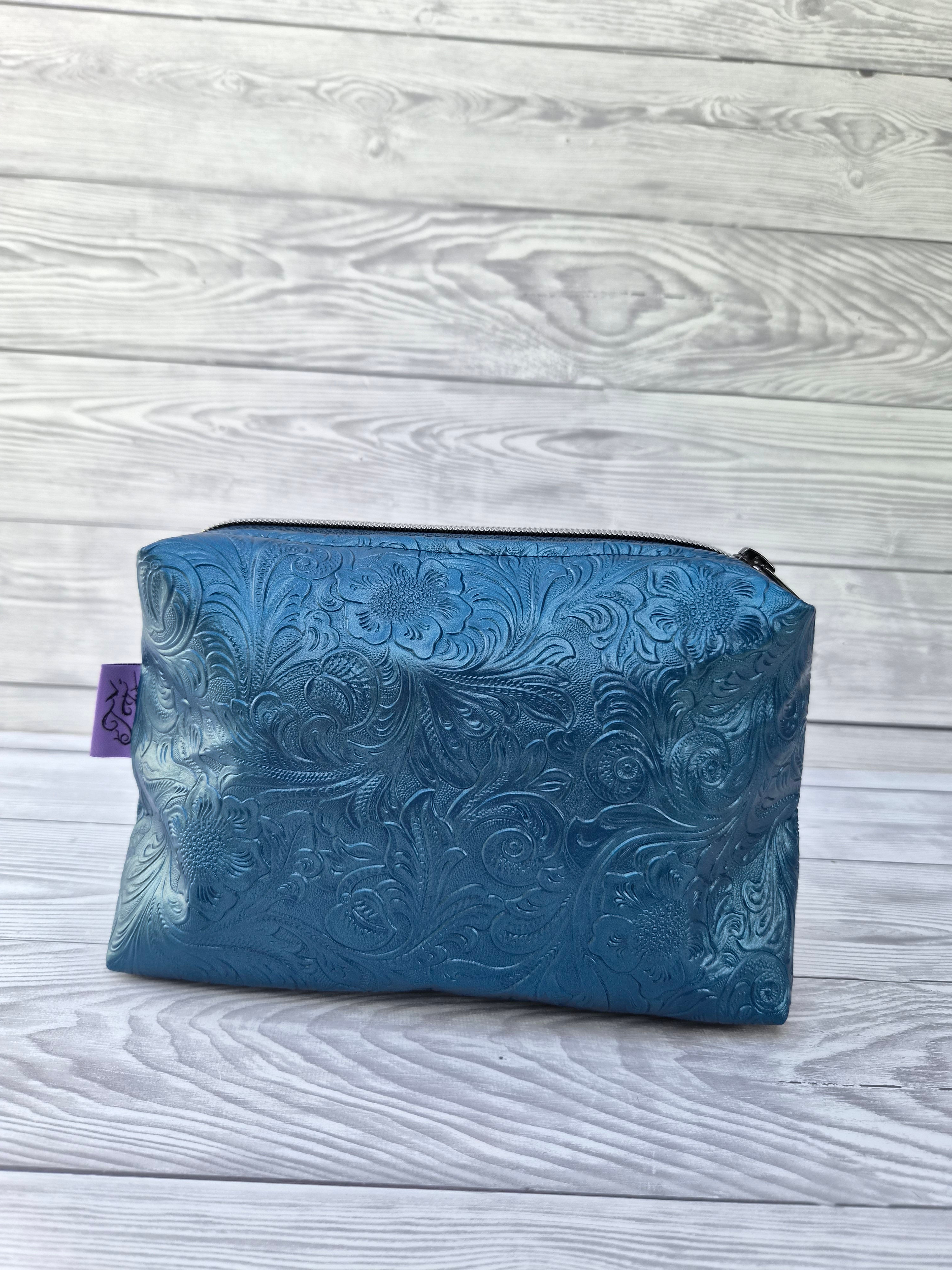 Zipper Pouch "Petrol Ornaments"