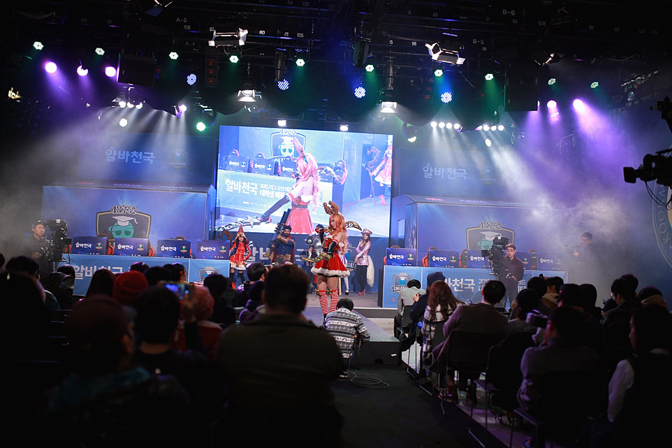 인벤 LCB 코스프레 무대