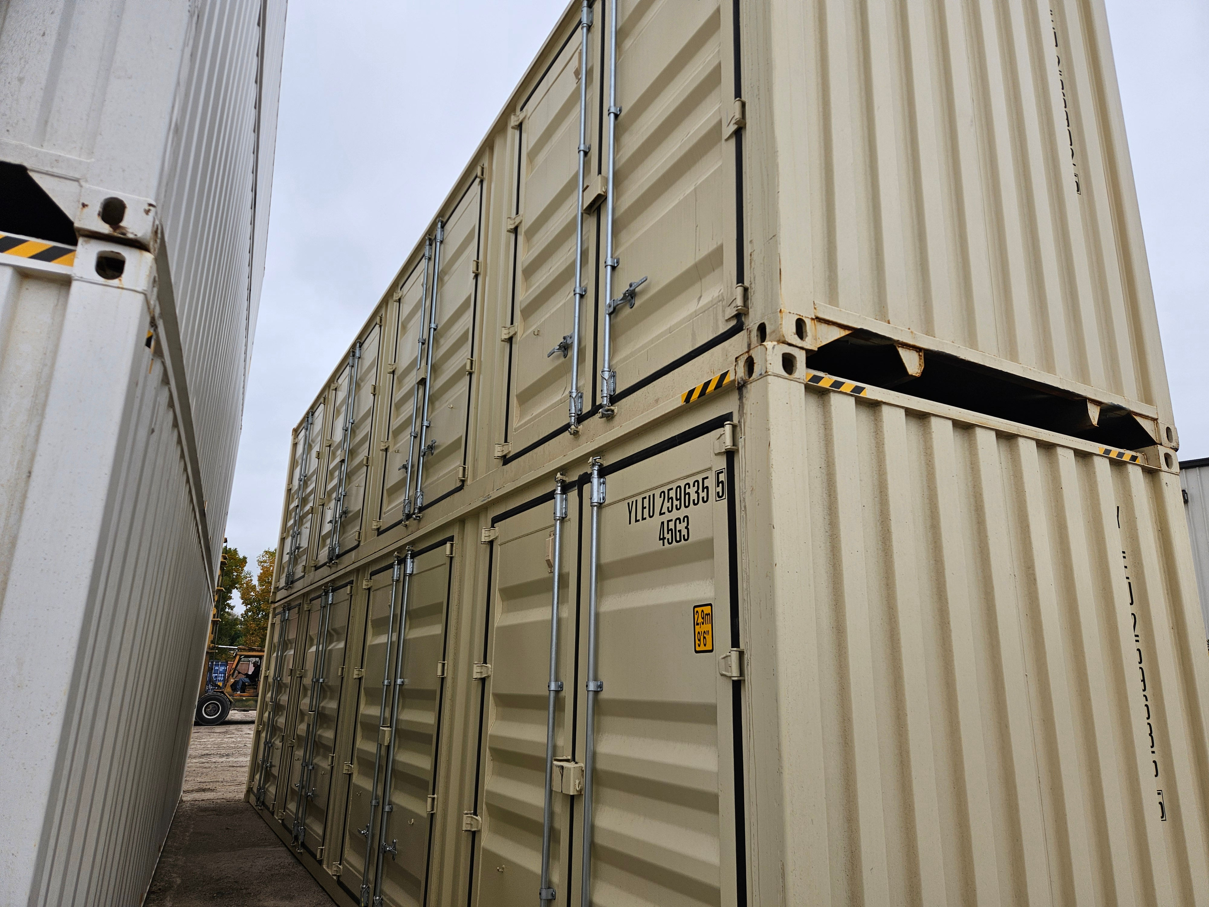 40FT Shipping Container, four door open side with CC Fee