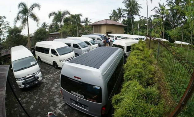rental sewa mobil murah jogja