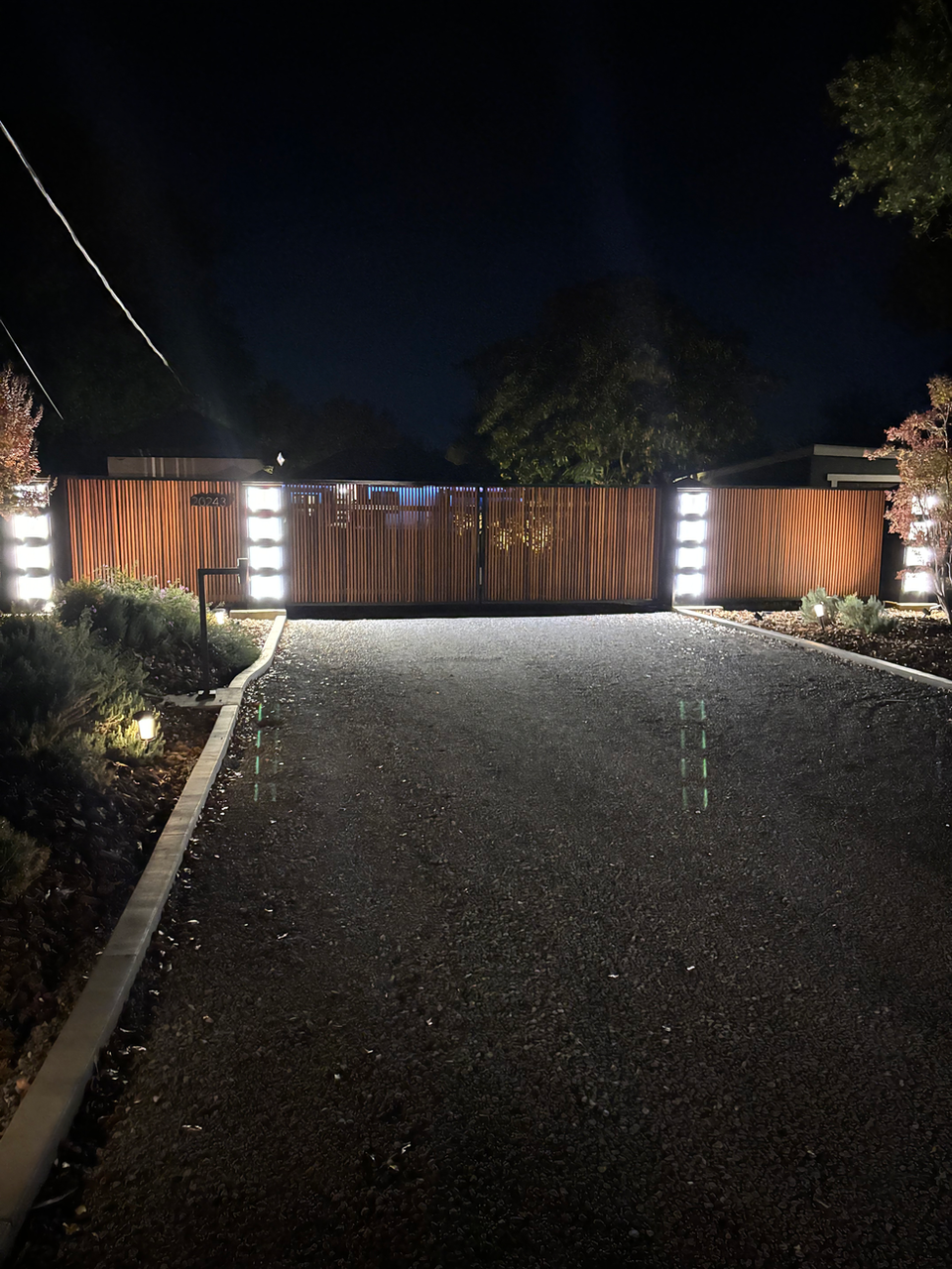 gate