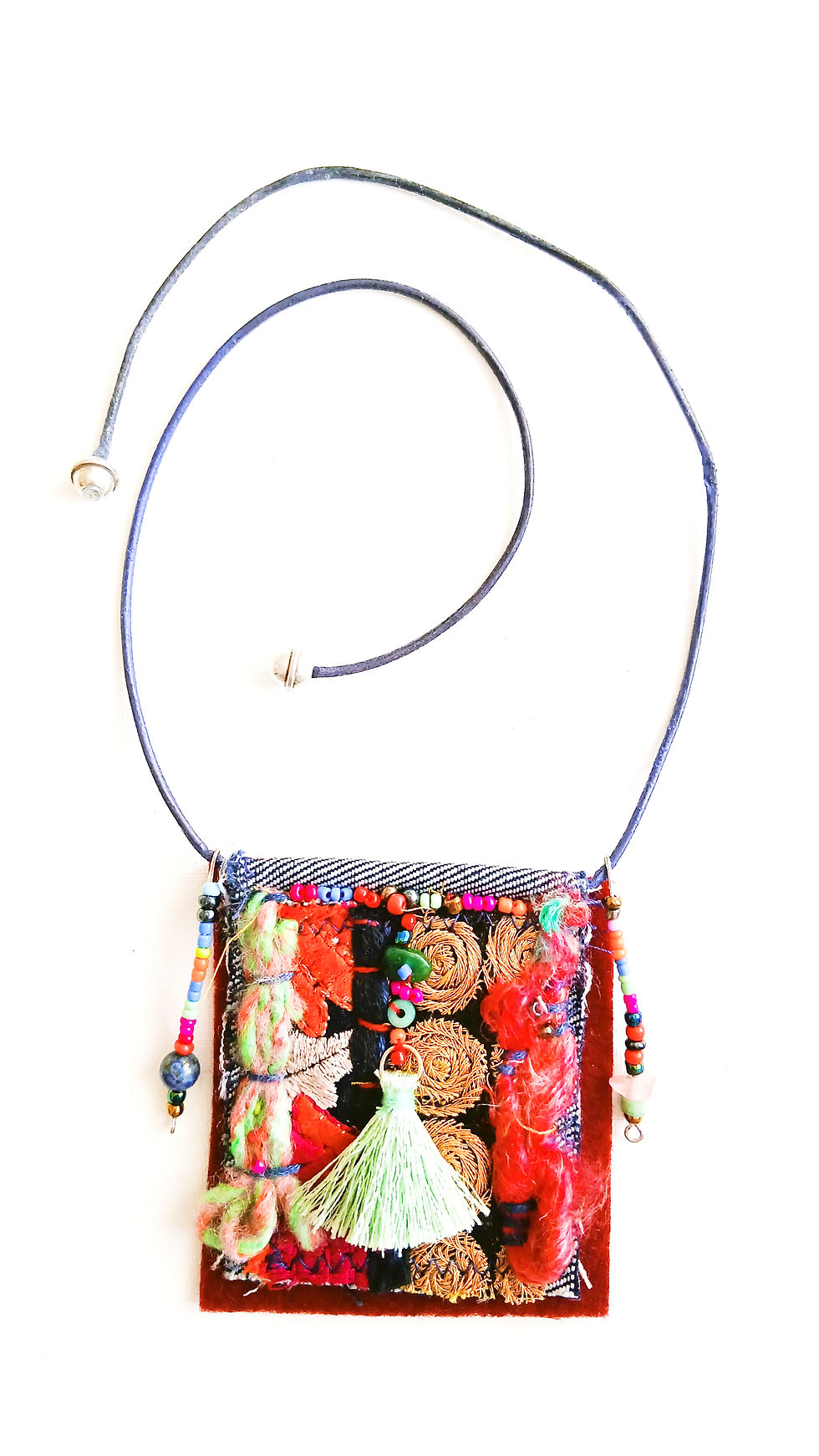 Miniature : Collier textile bohème, fabriqué à la main, upcycling